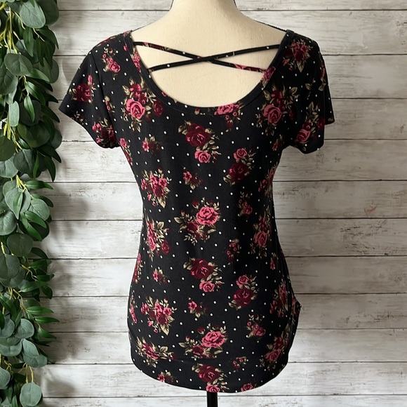 Polka Dot & Roses Top - Picture 5 of 7